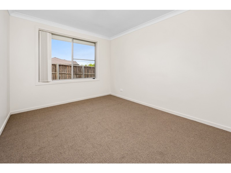 39 Saddlers Drive, Gillieston Heights NSW 2321