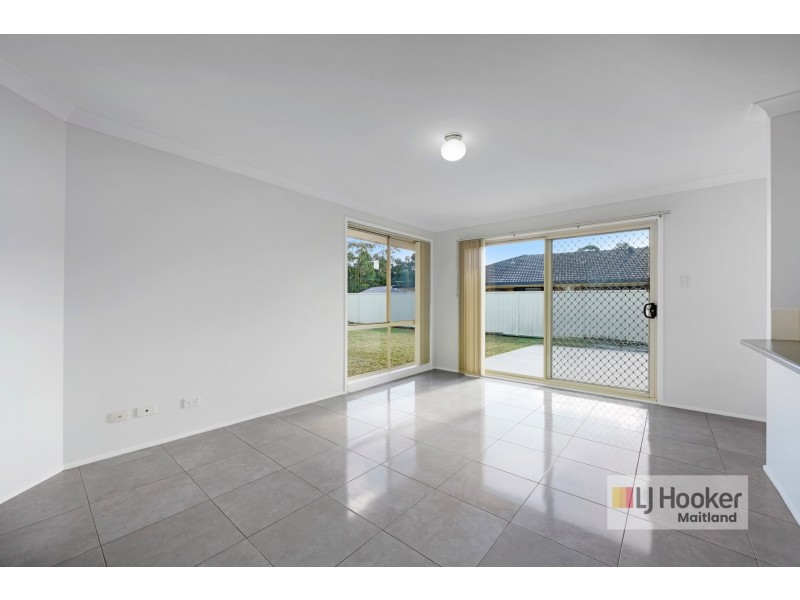 22 Drysdale Crescent, Metford NSW 2323