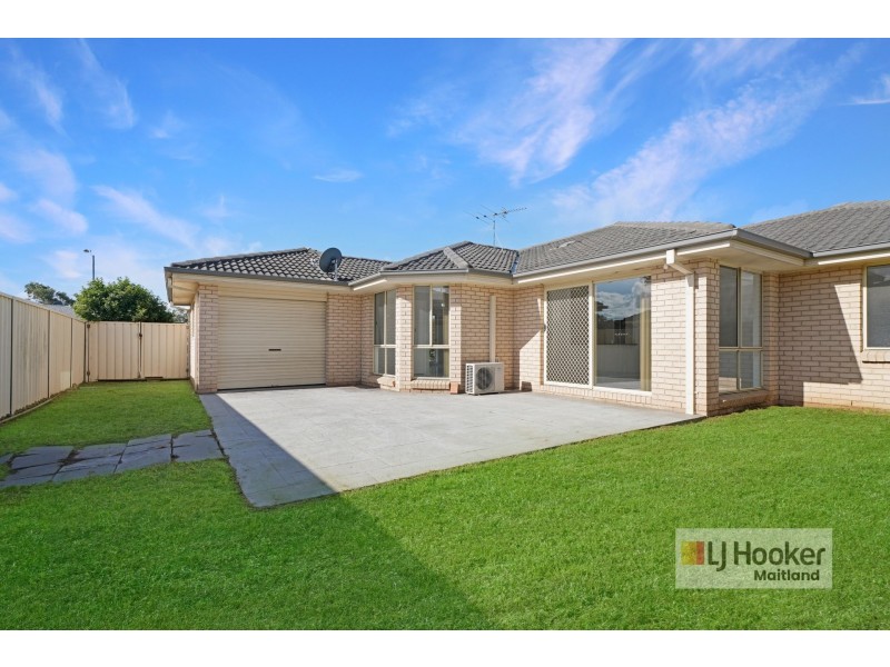 22 Drysdale Crescent, Metford NSW 2323