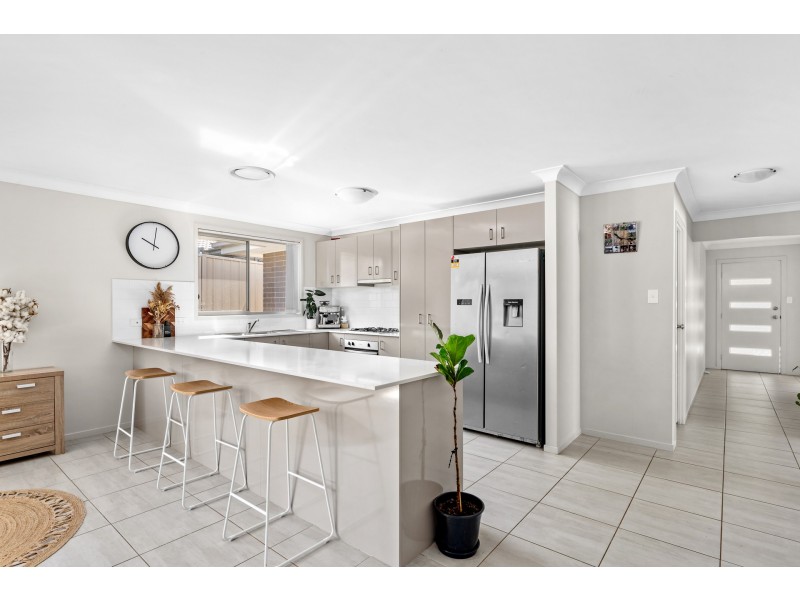 4 Oscar Close, Raworth NSW 2321