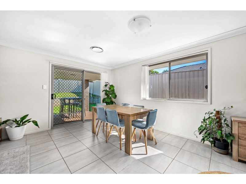 4 Oscar Close, Raworth NSW 2321