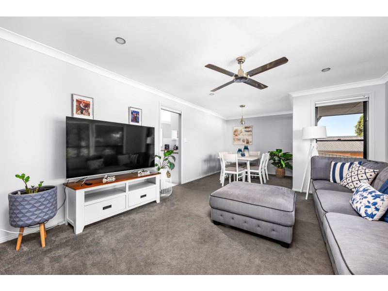 32 Canterbury Drive, Raworth NSW 2321