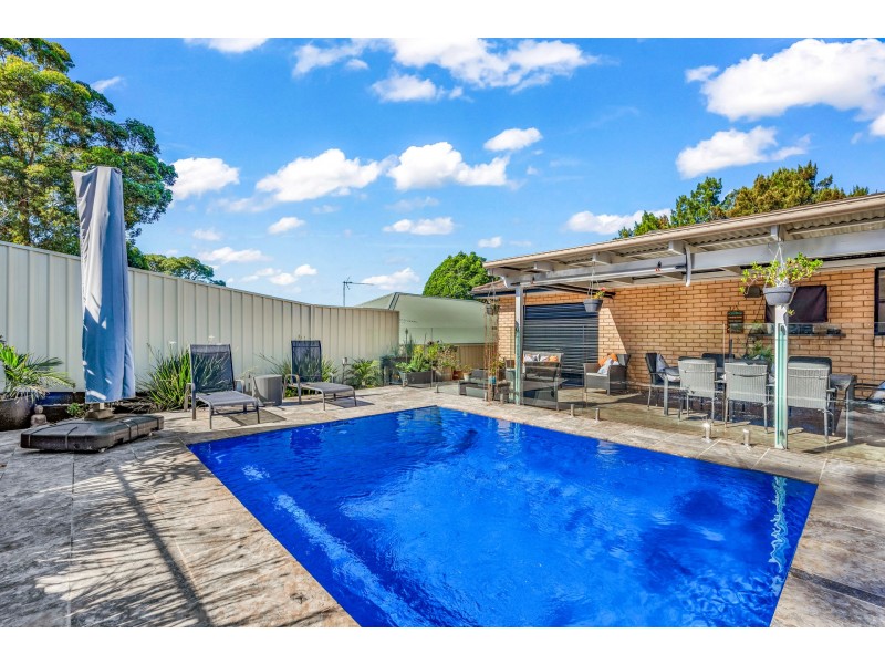 32 Canterbury Drive, Raworth NSW 2321