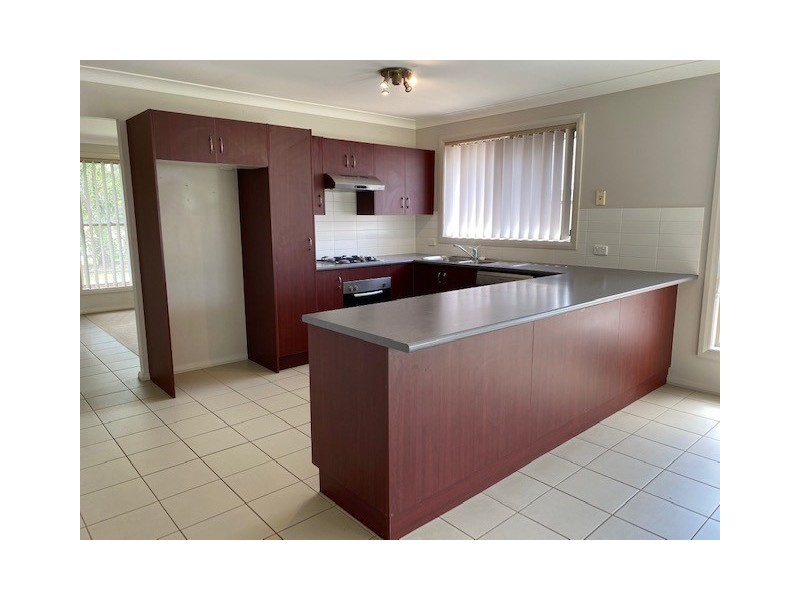 1/7 Carnarvon Circuit, East Maitland NSW 2323