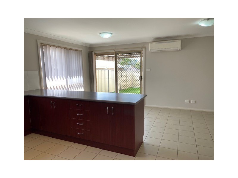 1/7 Carnarvon Circuit, East Maitland NSW 2323