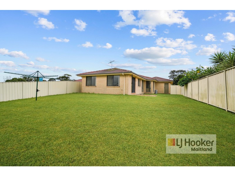 3 Bendtree Cove, Thornton NSW 2322