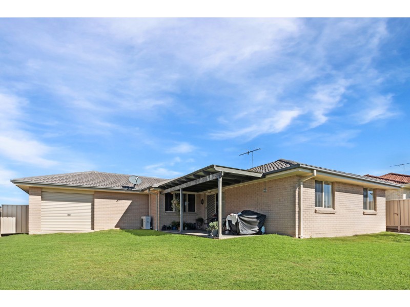 14 Diamond Circuit, Rutherford NSW 2320