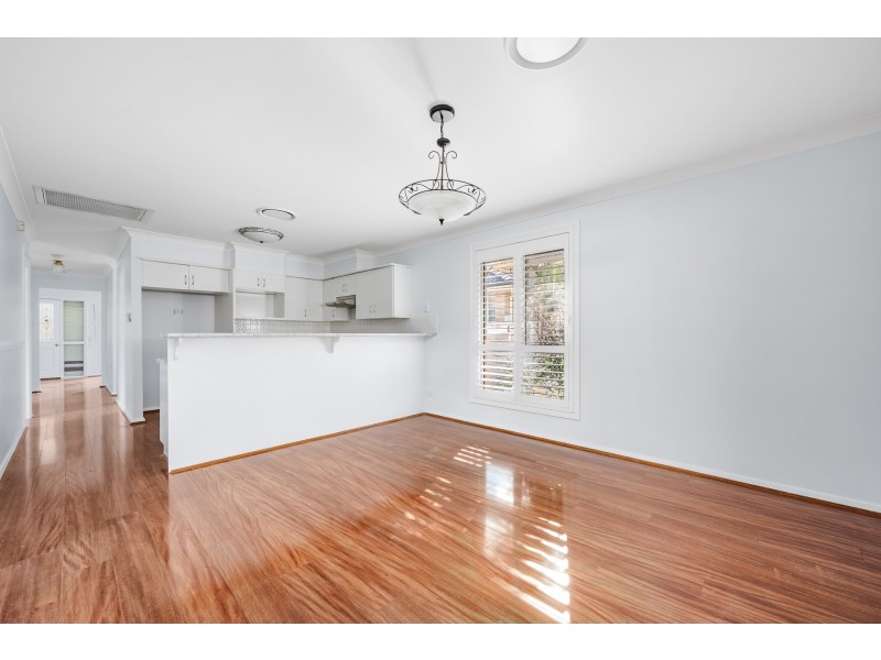 4 Conder Crescent, Metford NSW 2323