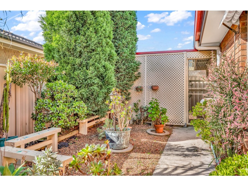 4 Conder Crescent, Metford NSW 2323