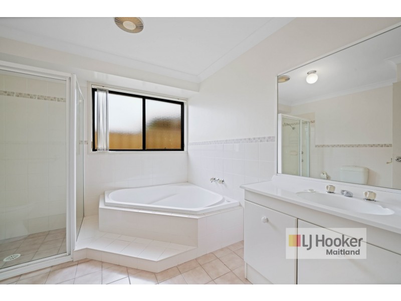 2 Nolan Crescent, Metford NSW 2323