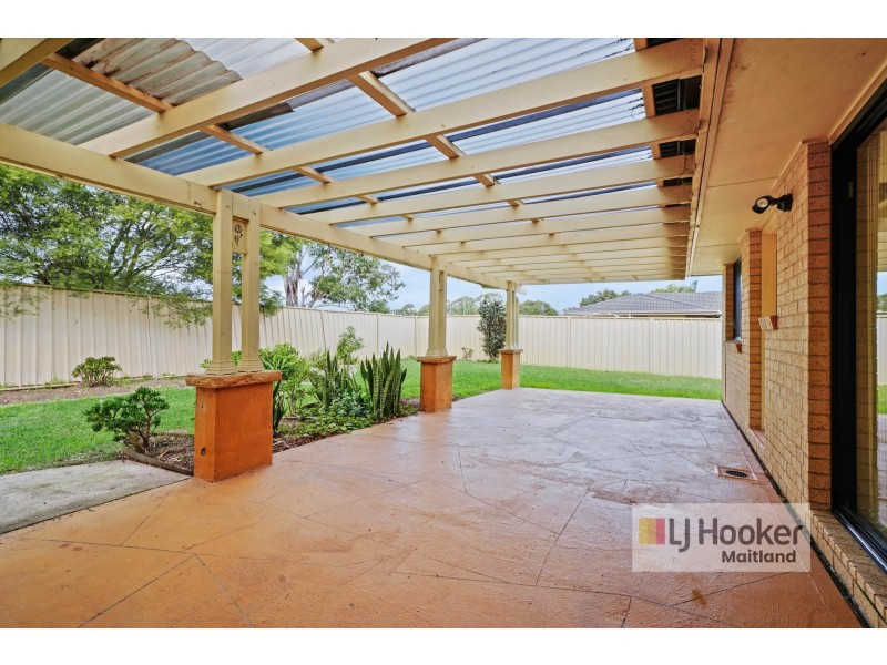 2 Nolan Crescent, Metford NSW 2323