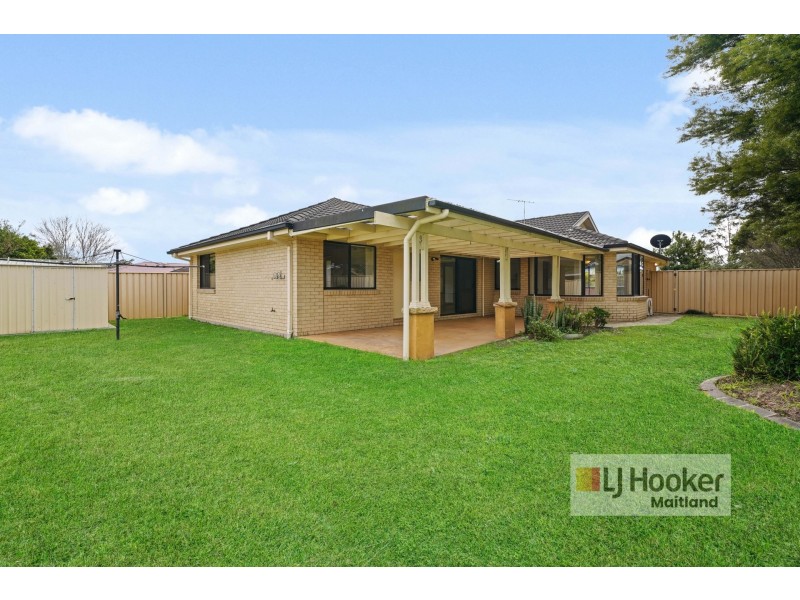 2 Nolan Crescent, Metford NSW 2323