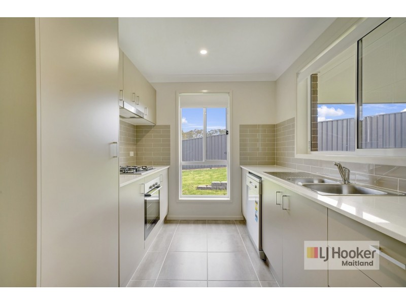 24 Lochdon Drive, Farley NSW 2320