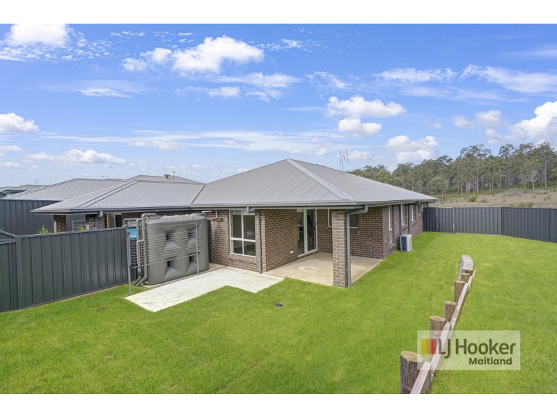 24 Lochdon Drive, Farley NSW 2320