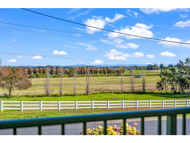 4 Wallis Street, East Maitland NSW 2323
