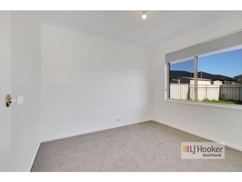 18 Nolan Crescent, Metford NSW 2323