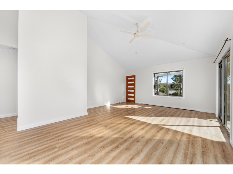 16 Campbell Street, Ellalong NSW 2325