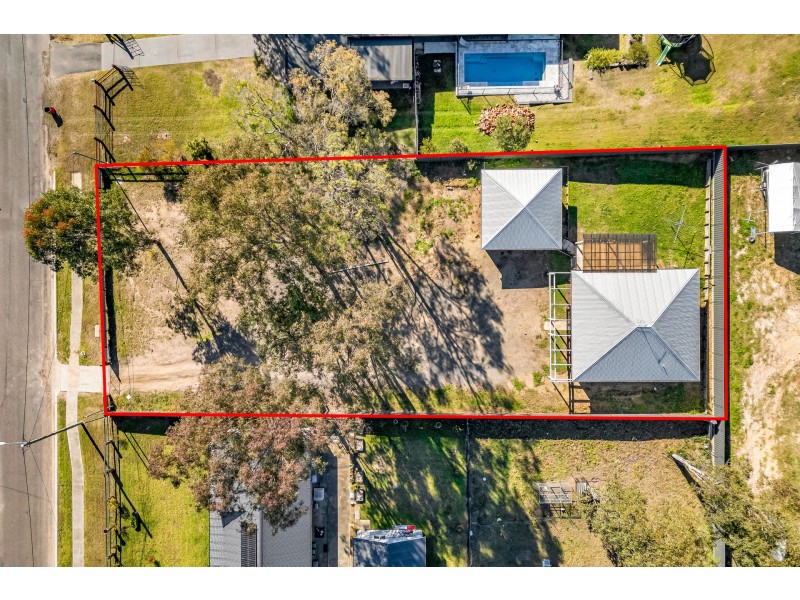 16 Campbell Street, Ellalong NSW 2325