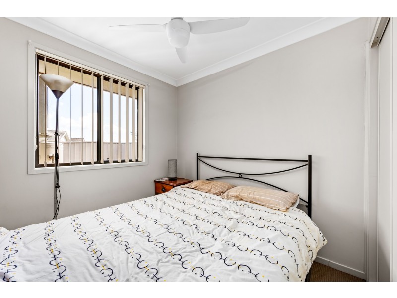 13/12 Denton Park Drive, Rutherford NSW 2320