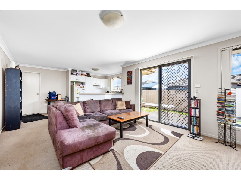 13/12 Denton Park Drive, Rutherford NSW 2320