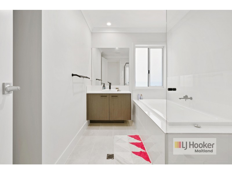 44 Camelia Street, Gillieston Heights NSW 2321