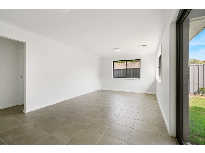 1/19a Raymond Terrace Road, East Maitland NSW 2323