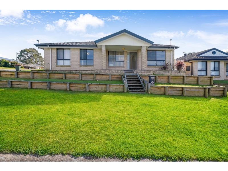 19 Ventura Close, Rutherford NSW 2320