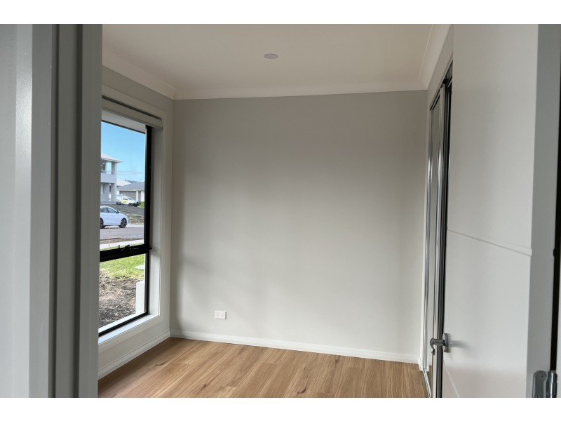 6 Levy Street, North Rothbury NSW 2335