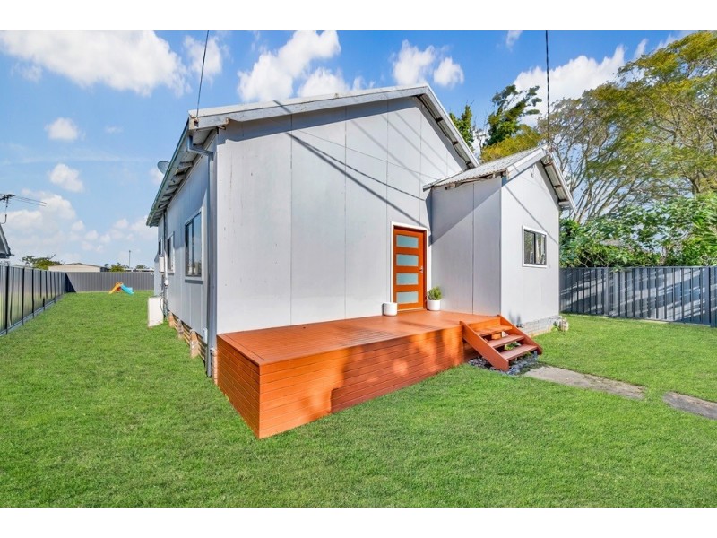 4 Cracknell Lane, South Maitland NSW 2320