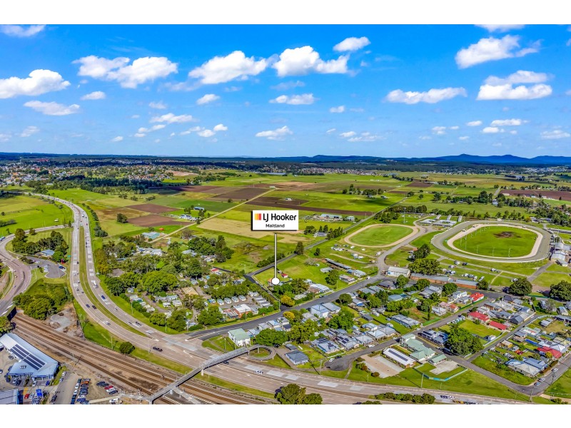 4 Cracknell Lane, South Maitland NSW 2320