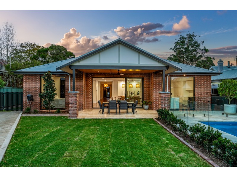 29 Roxburgh Street, Lorn NSW 2320
