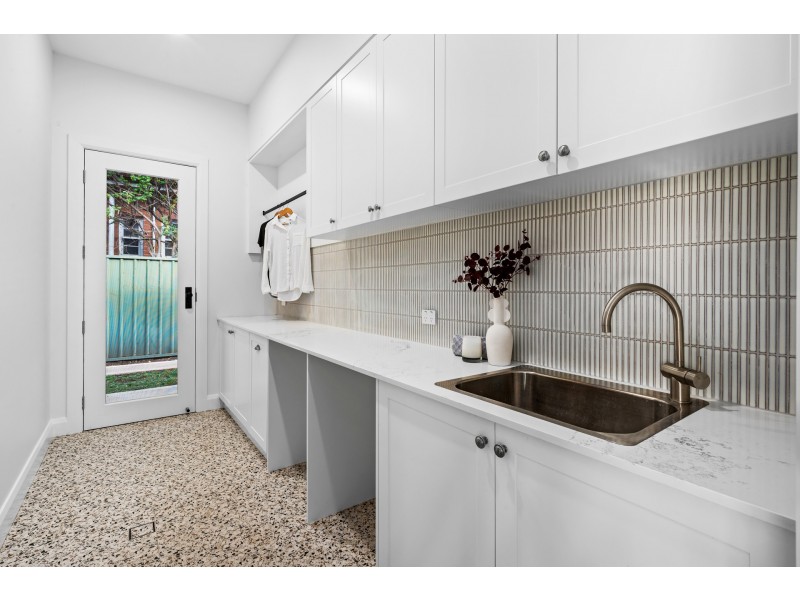 29 Roxburgh Street, Lorn NSW 2320