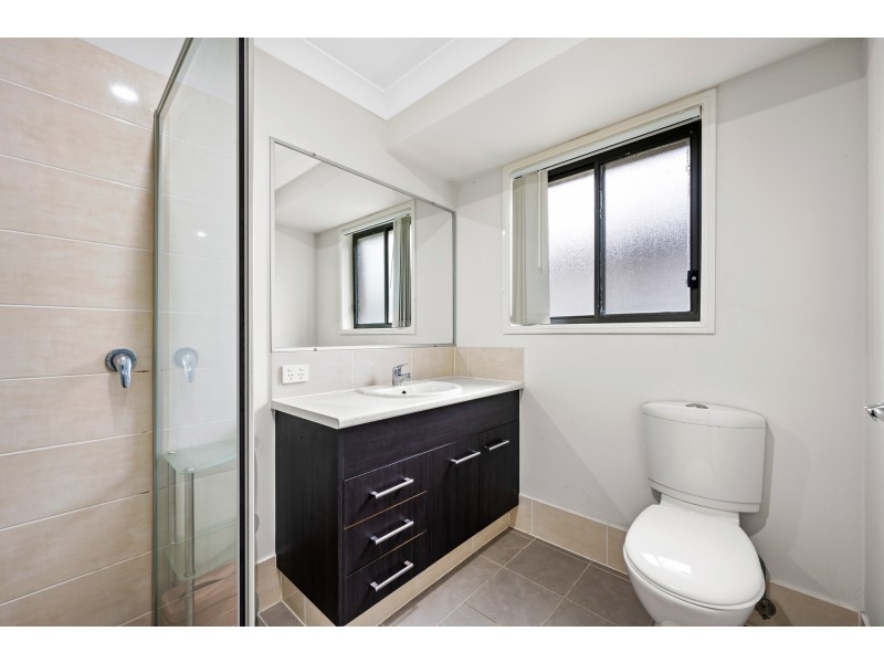 6 Golden Whistler Avenue, Aberglasslyn NSW 2320