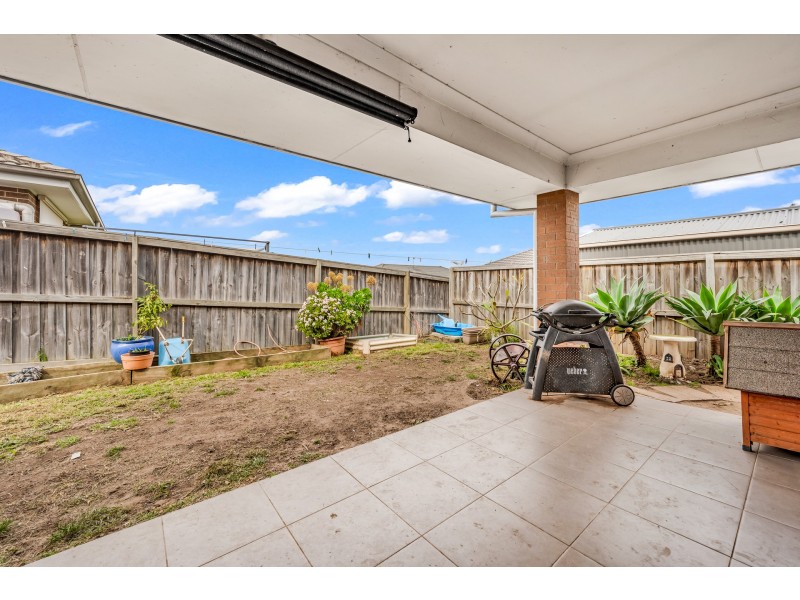 6 Golden Whistler Avenue, Aberglasslyn NSW 2320