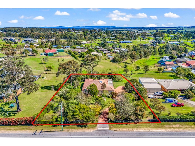 295 Aberglasslyn Road, Aberglasslyn NSW 2320