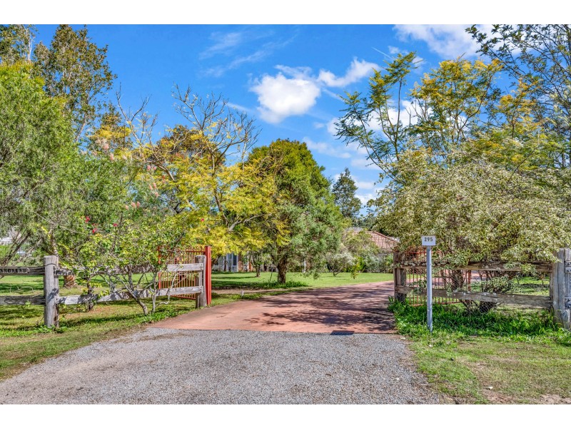 295 Aberglasslyn Road, Aberglasslyn NSW 2320