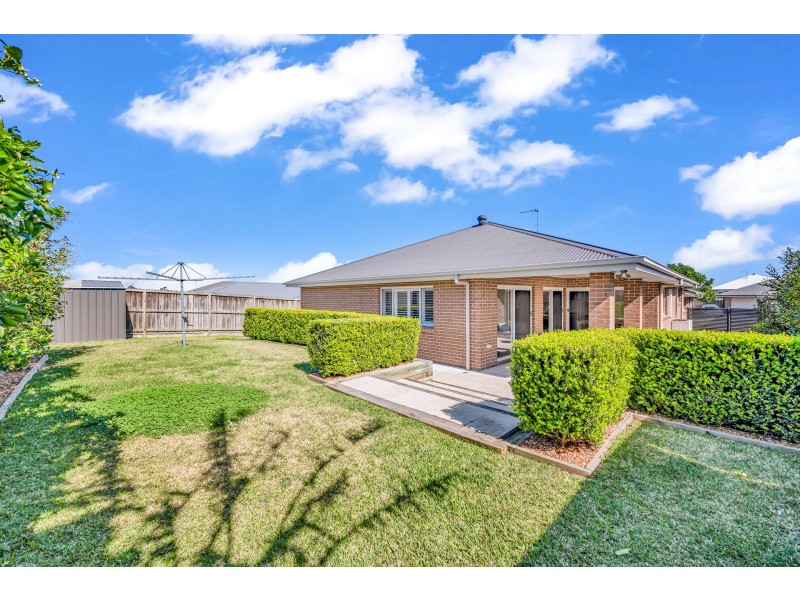 14 Vine Street, Chisholm NSW 2322