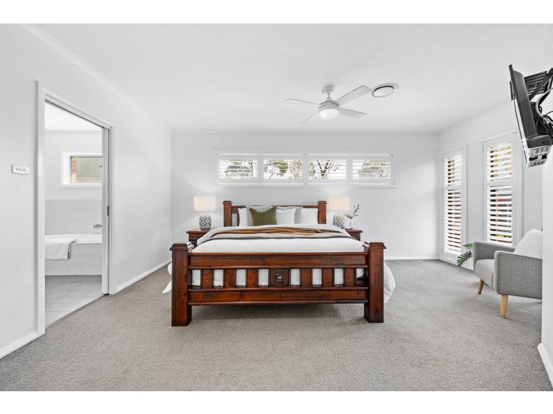 2 Swiftwing Close, Chisholm NSW 2322