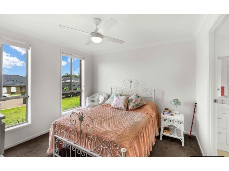 34 & 34A Shortland Drive, Aberglasslyn NSW 2320