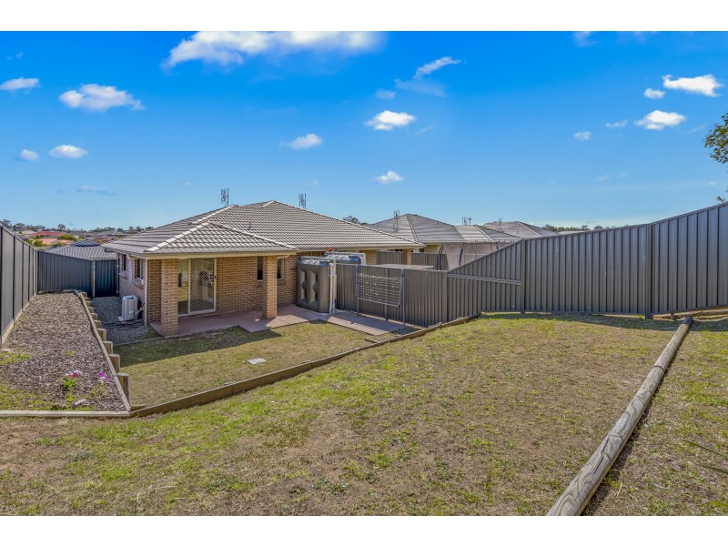 34 & 34A Shortland Drive, Aberglasslyn NSW 2320