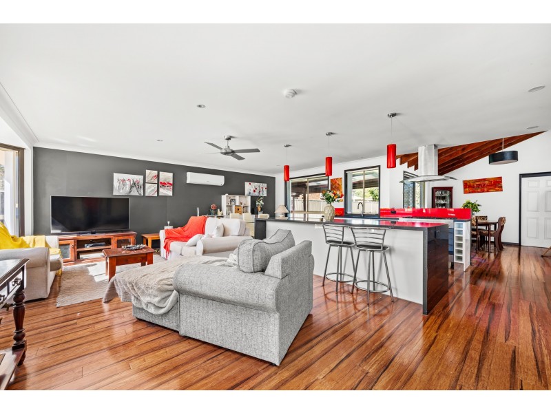 9 Jodie Close, Tenambit NSW 2323