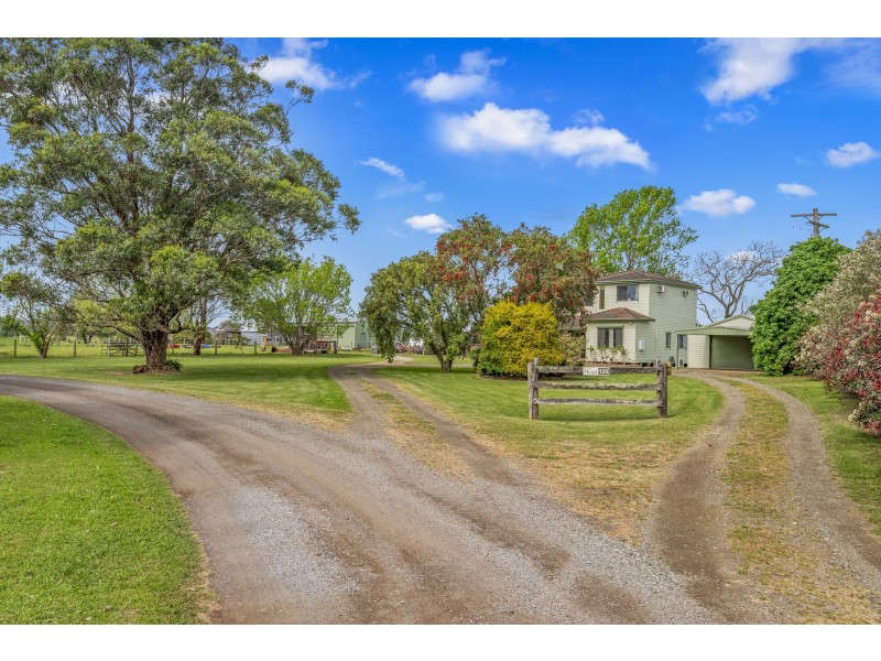 126 Glenarvon Road, Lorn NSW 2320