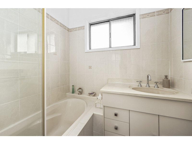 126 Glenarvon Road, Lorn NSW 2320