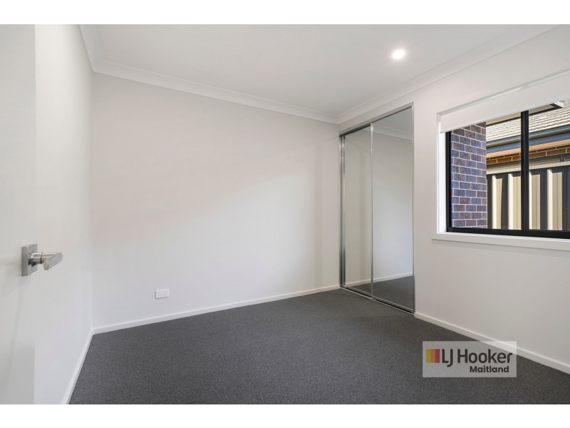 25 Marlowe Avenue, Anambah NSW 2320