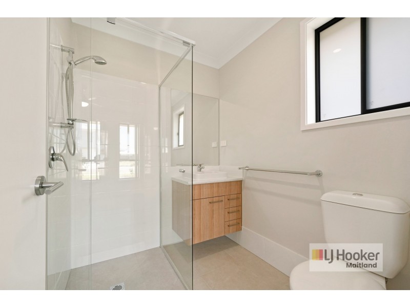 14 Trevallyn Avenue, Lochinvar NSW 2321