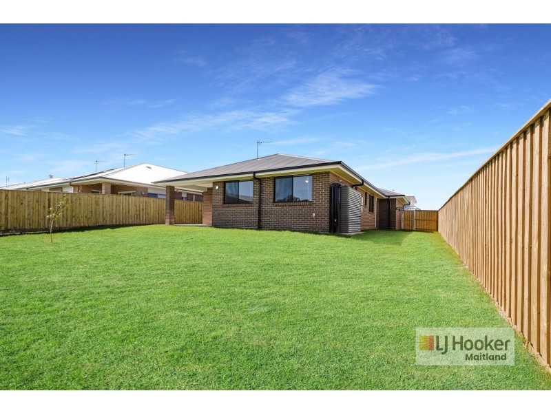 14 Trevallyn Avenue, Lochinvar NSW 2321
