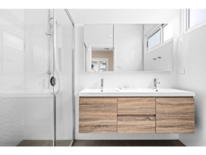 94 Belmore Road, Lorn NSW 2320