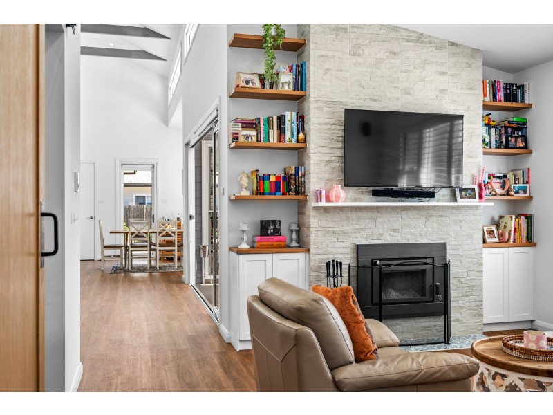 94 Belmore Road, Lorn NSW 2320