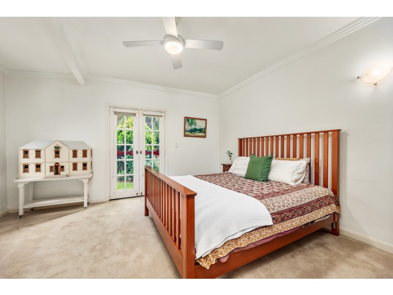 18 Queen Street, Lorn NSW 2320