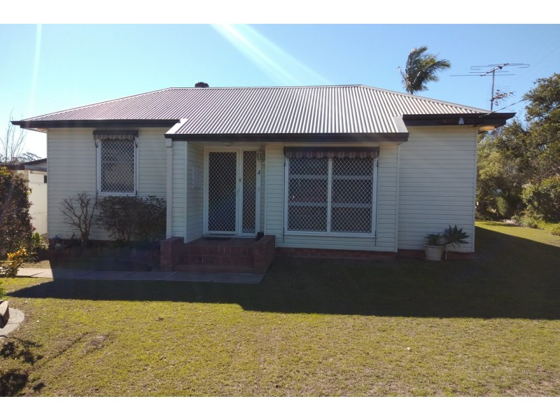 4 Hughes Street, East Maitland NSW 2323
